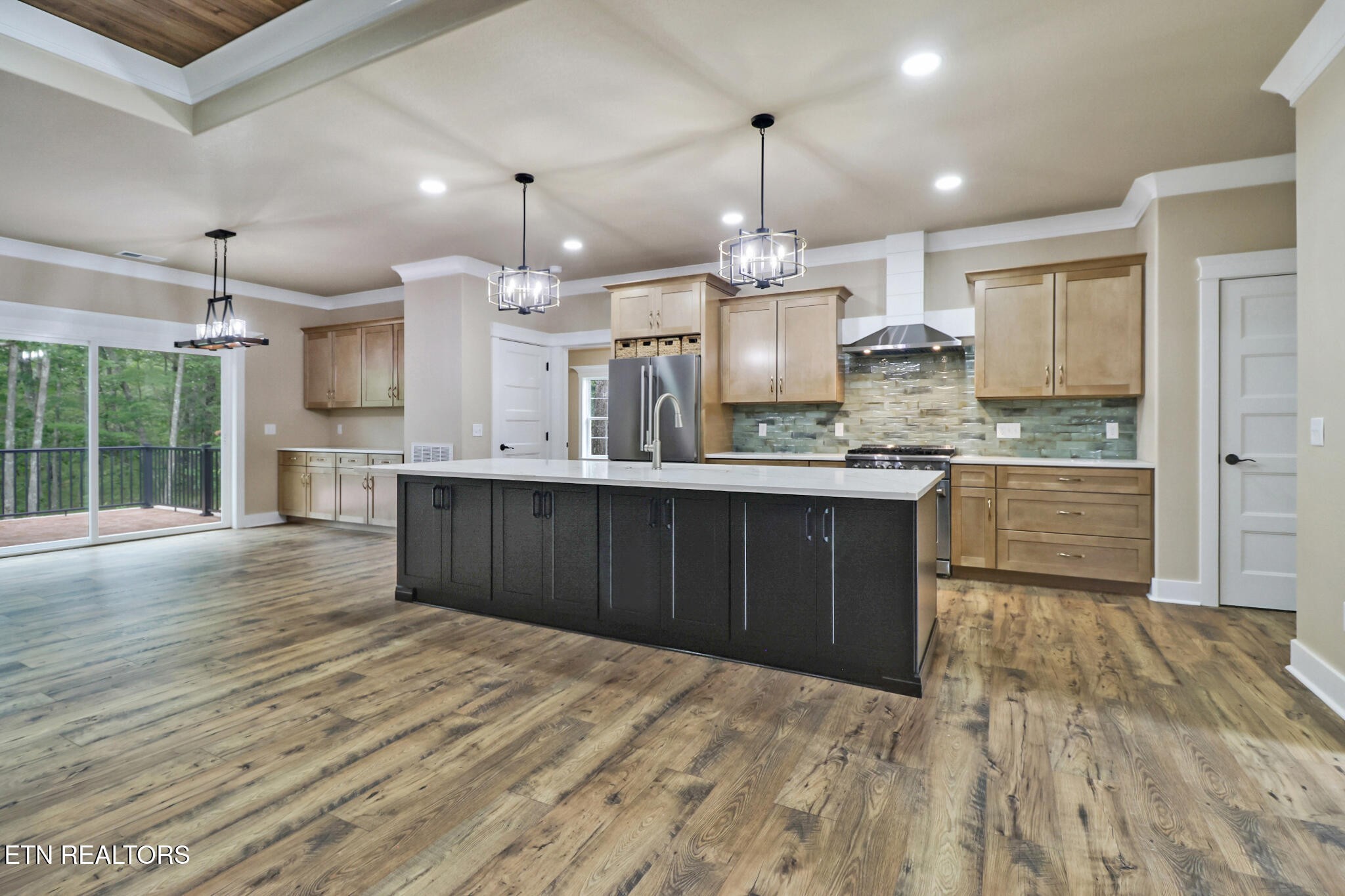 630 Lakeview Drive Crossville TN 38558