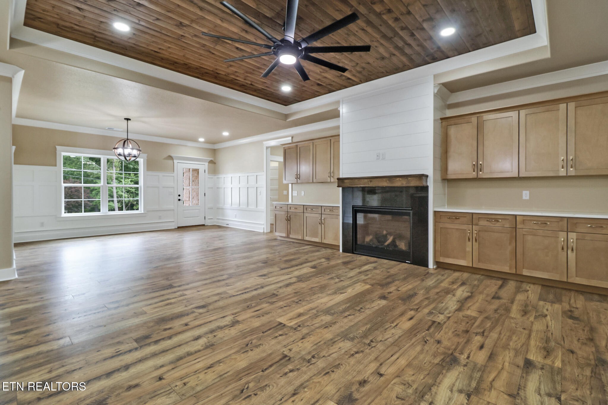 630 Lakeview Drive Crossville TN 38558