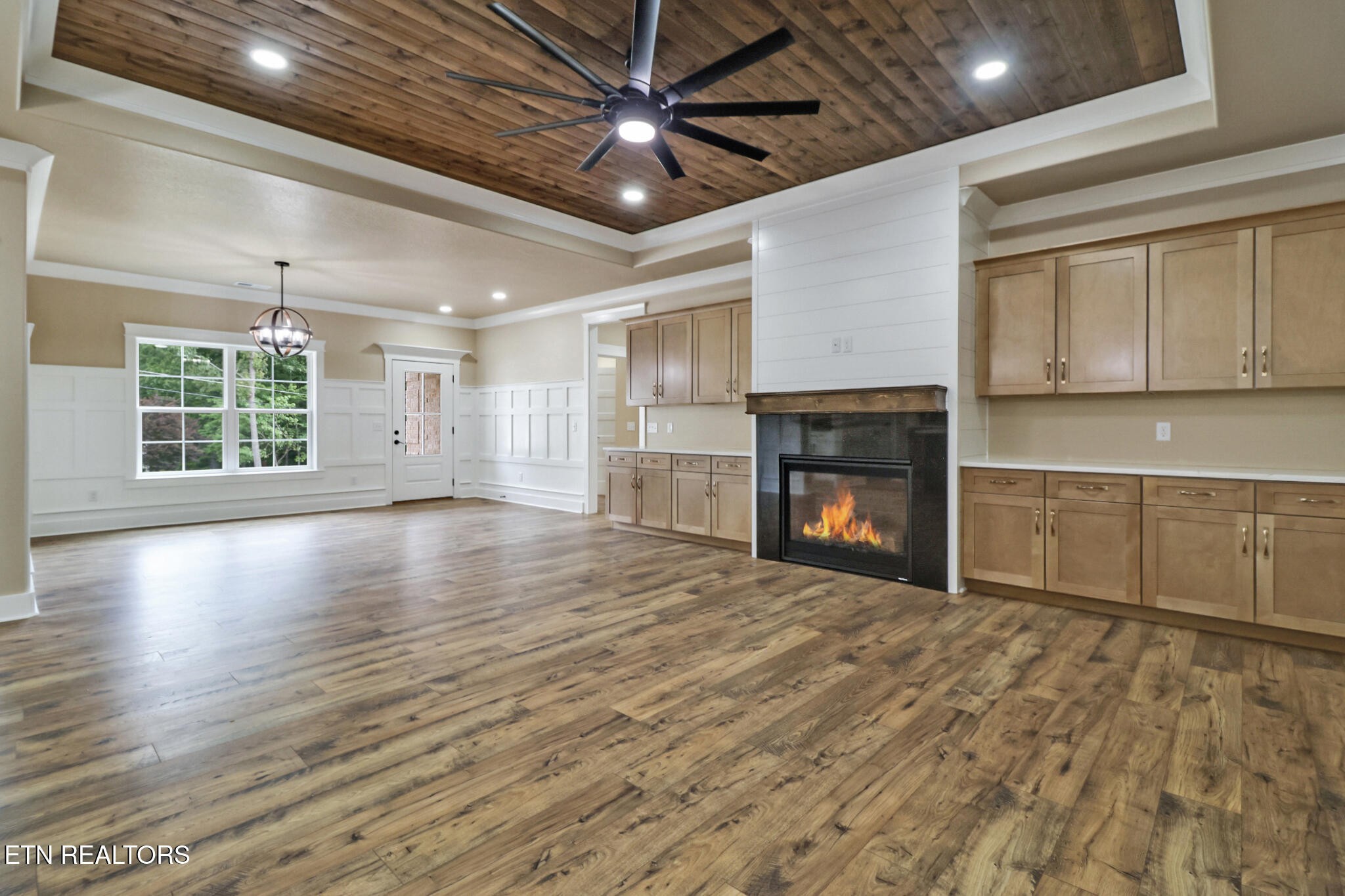 630 Lakeview Drive Crossville TN 38558