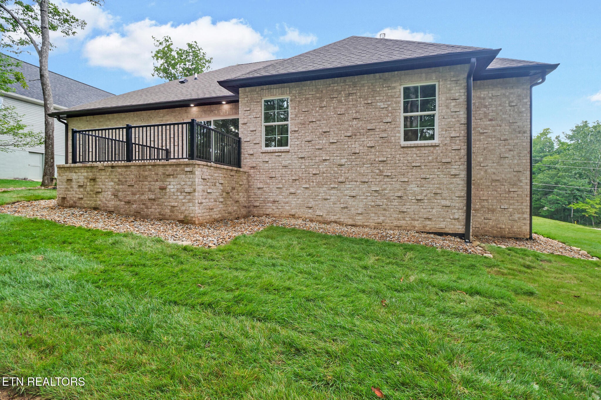 630 Lakeview Drive Crossville TN 38558