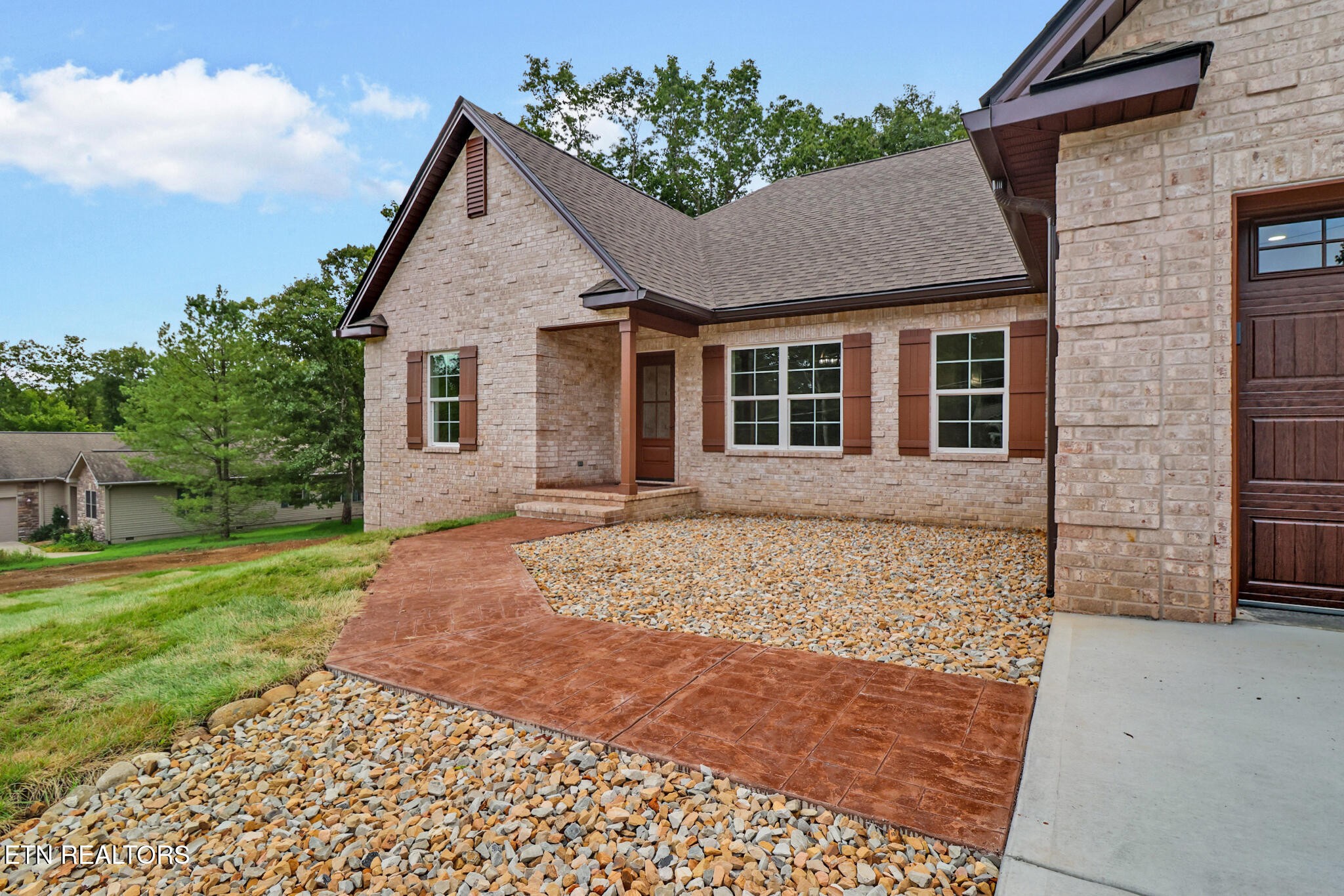 630 Lakeview Drive Crossville TN 38558