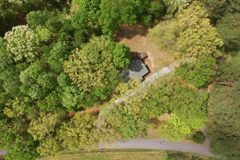 1566 Porter Road Burns TN 37029