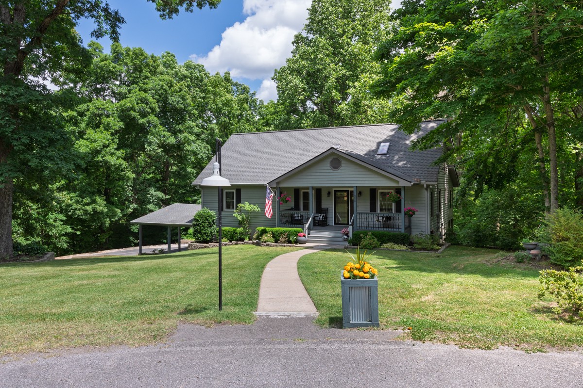 1006 Blackburn Court Kingston Springs TN 37082