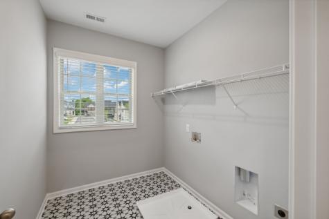 327 Carver Connection Lebanon TN 37087
