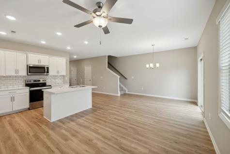 327 Carver Connection Lebanon TN 37087