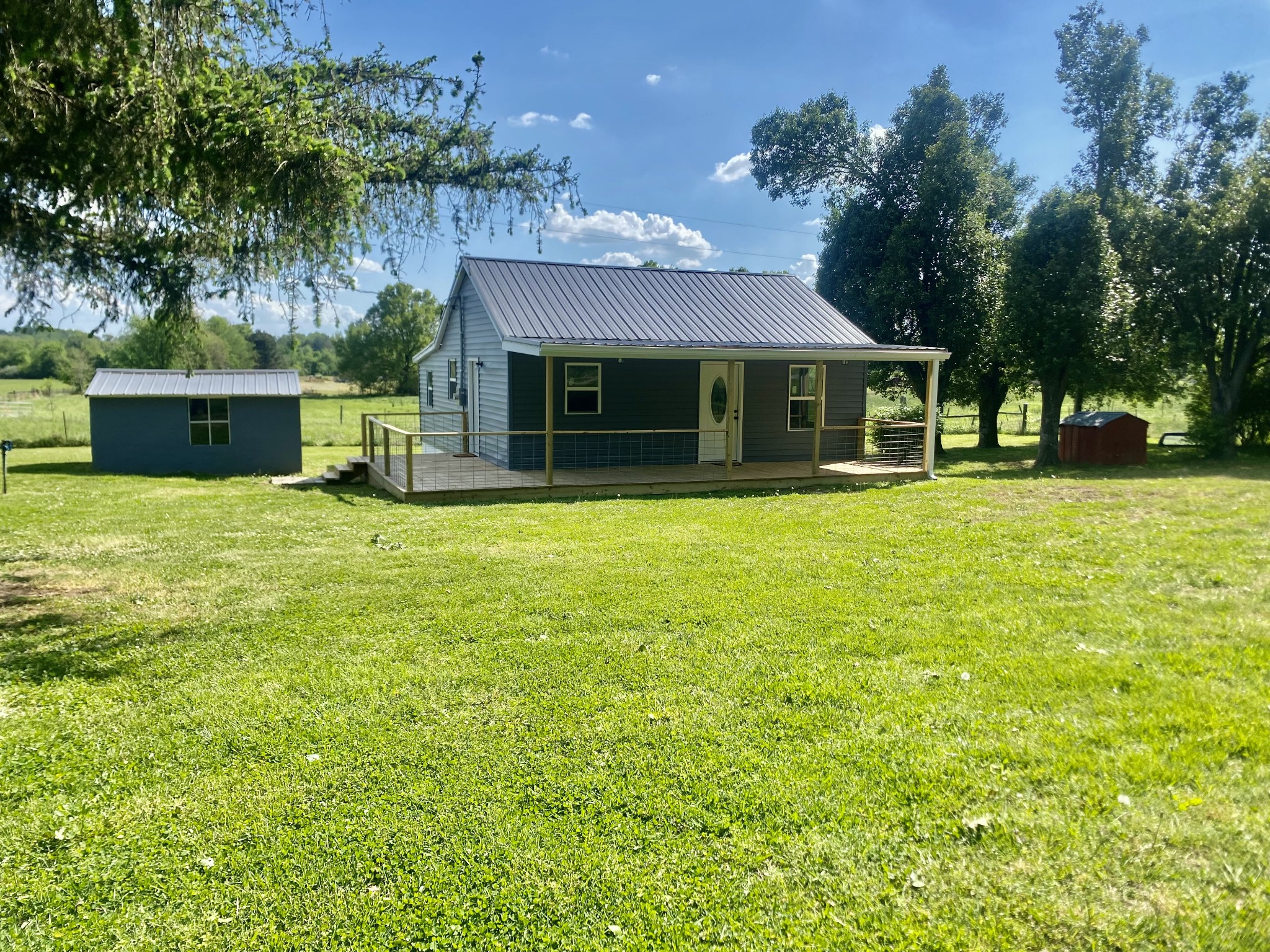 2471 Smartt Station Road Morrison TN 37357