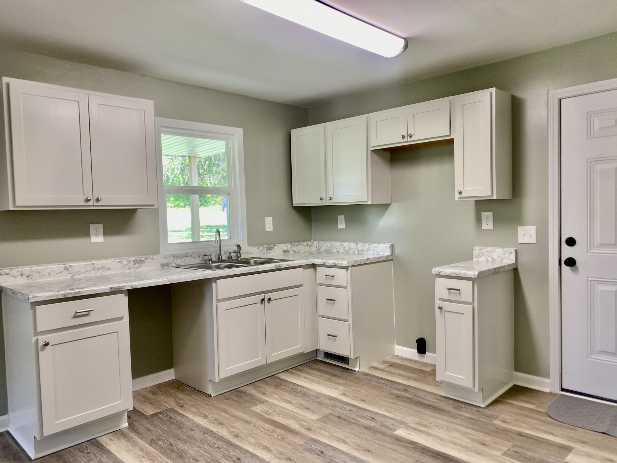 2471 Smartt Station Road Morrison TN 37357