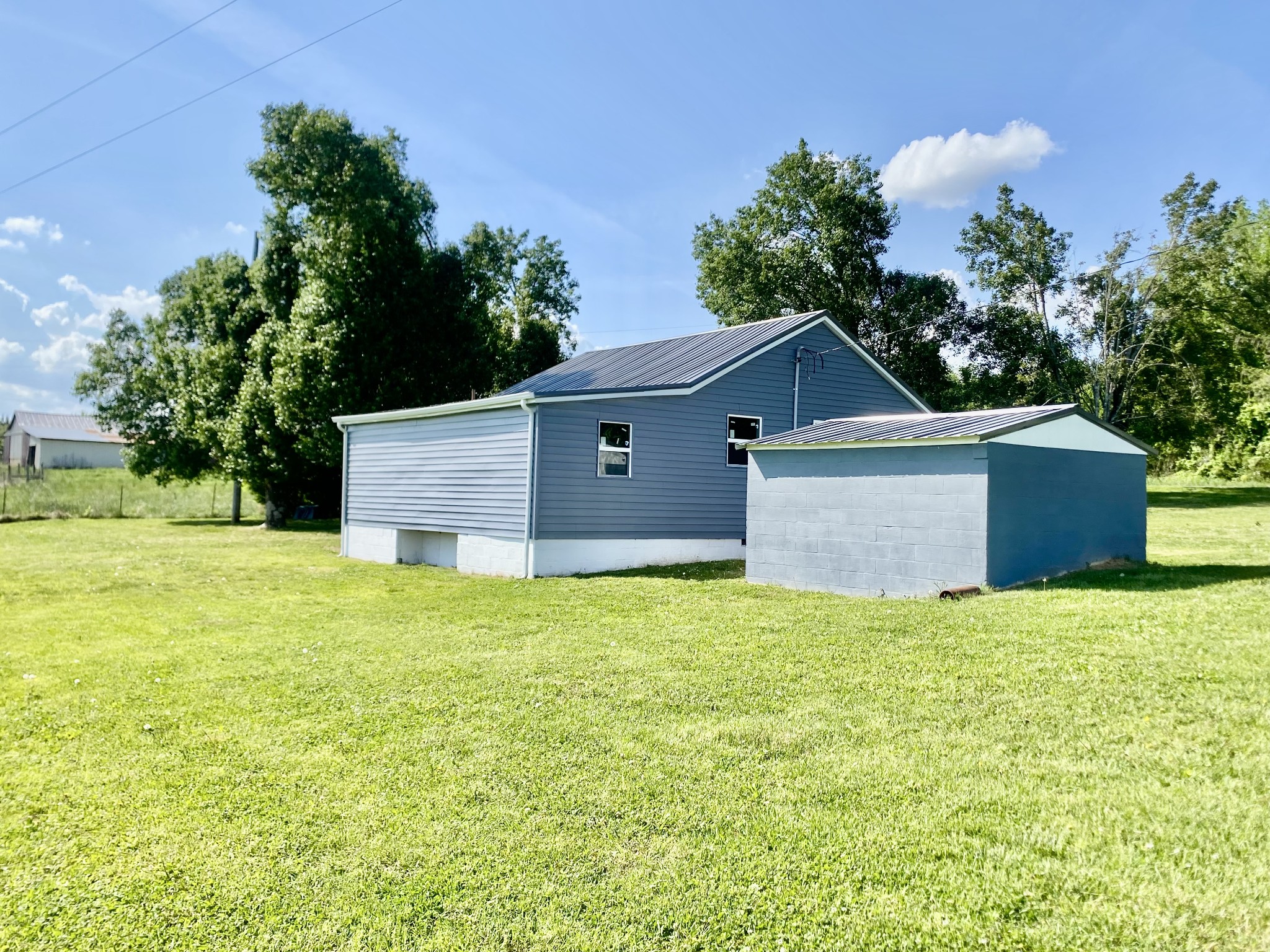 2471 Smartt Station Road Morrison TN 37357