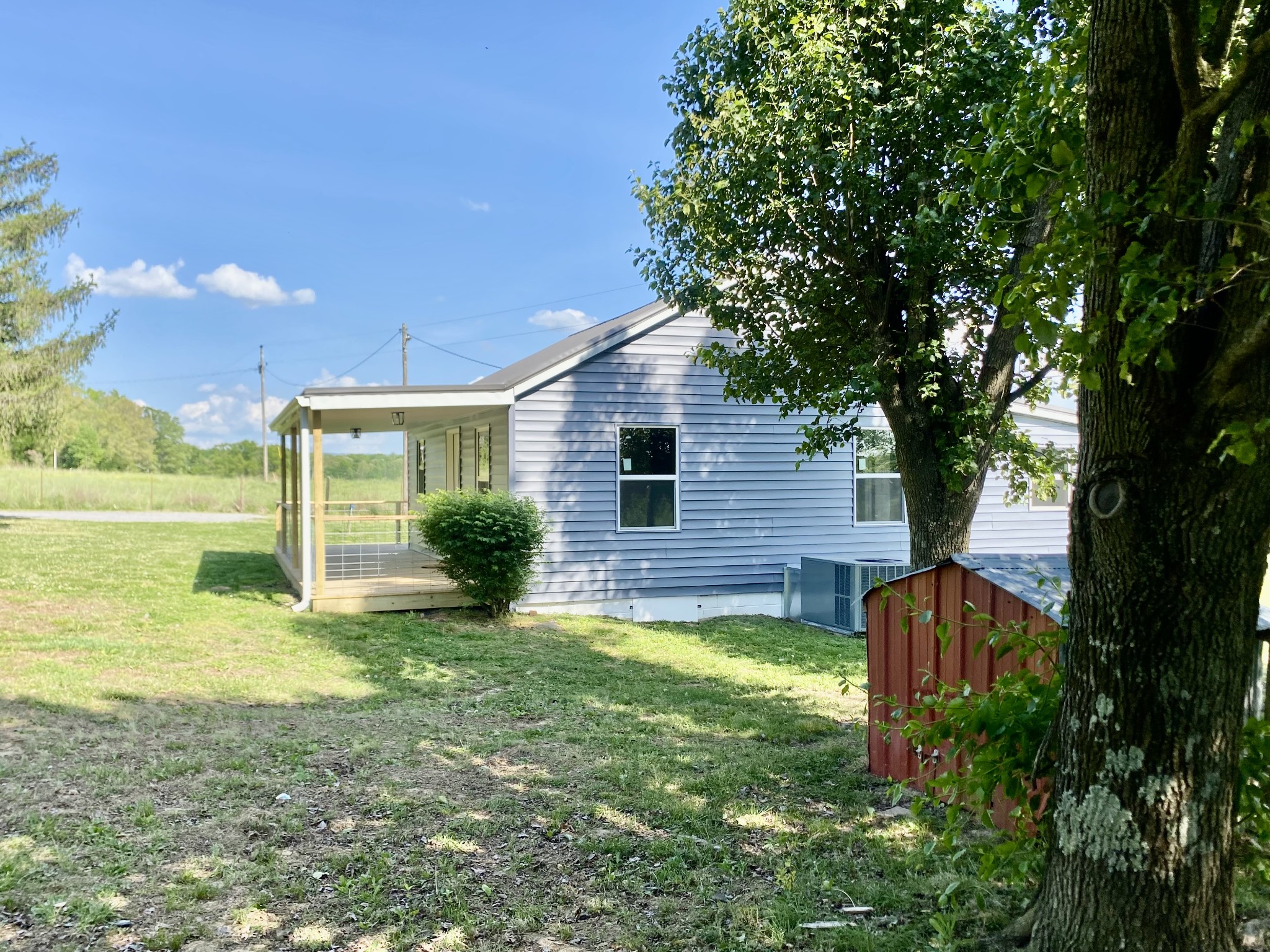 2471 Smartt Station Road Morrison TN 37357