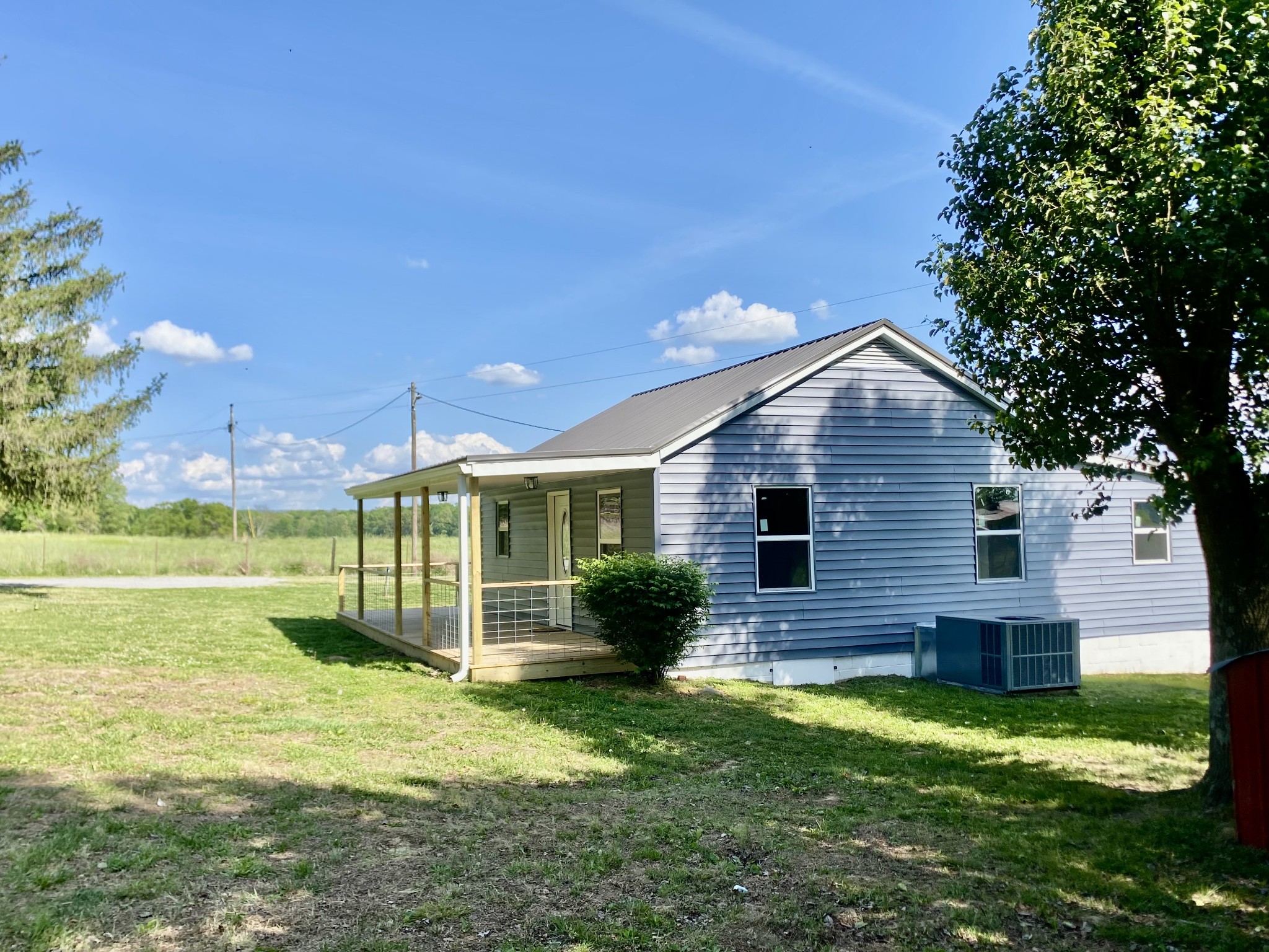 2471 Smartt Station Road Morrison TN 37357