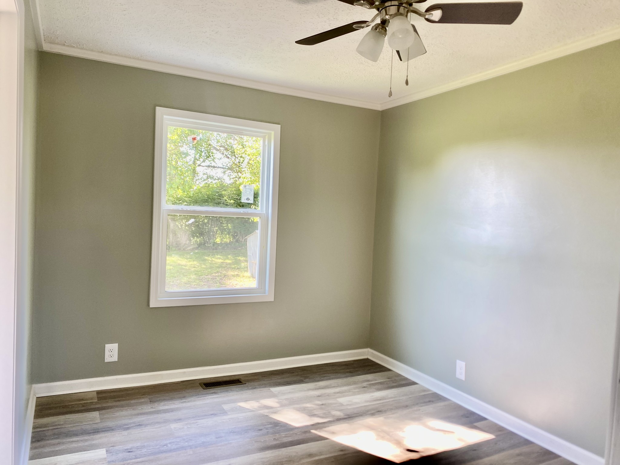 2471 Smartt Station Road Morrison TN 37357