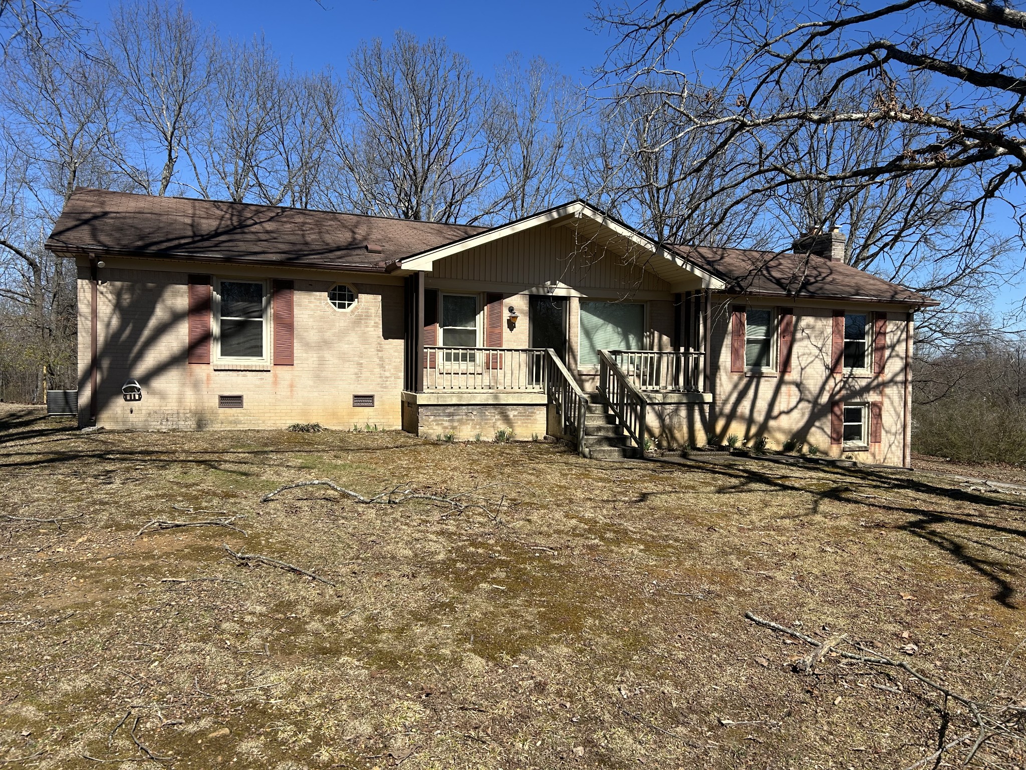 120 Ravenwood Circle Dickson TN 37055