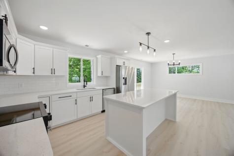 8266 Hoskins Hollow Road Westmoreland TN 37186