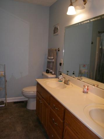 966 Sumerset Circle Lewisburg TN 37091