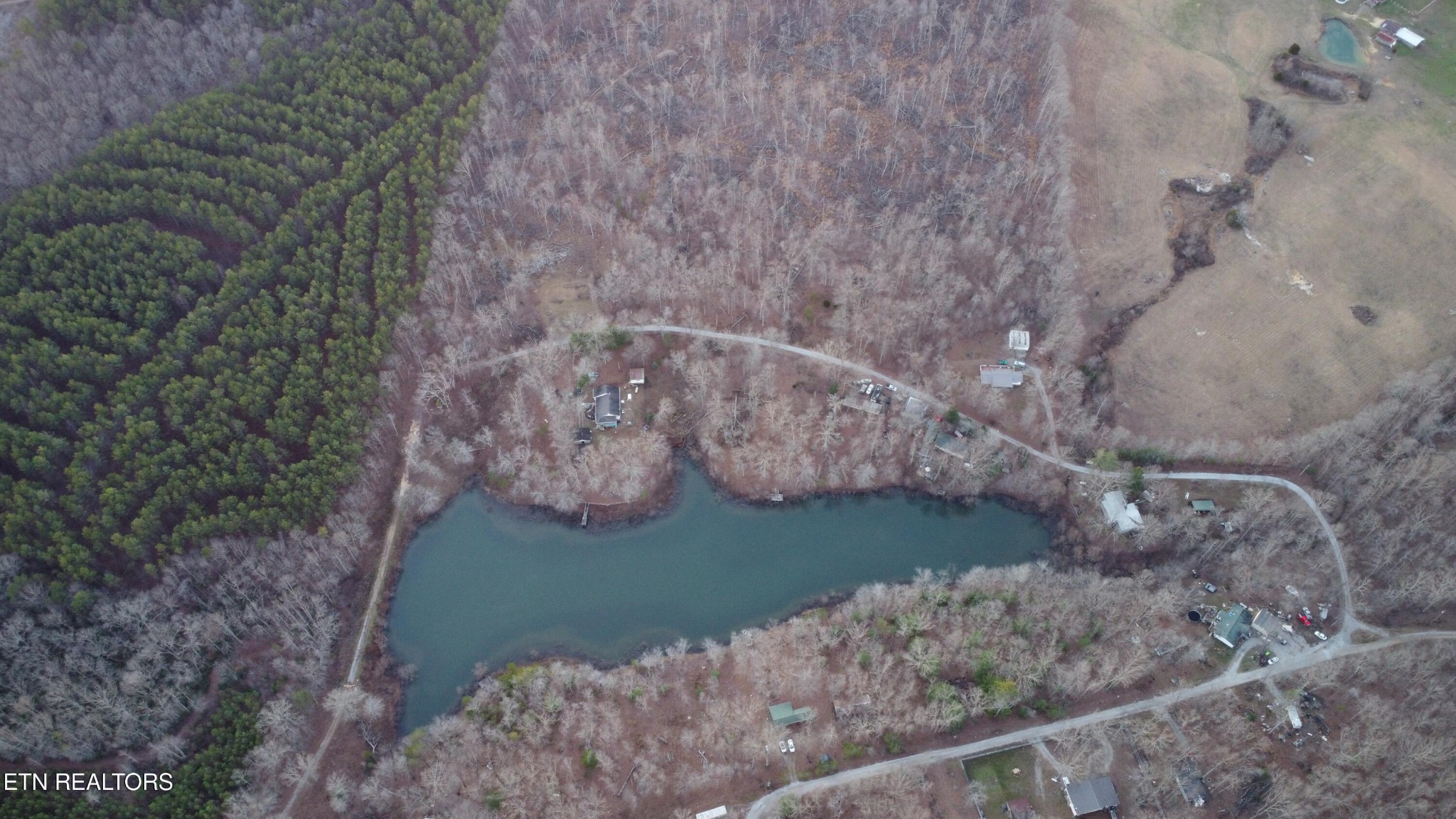 18 Diane Circle Crossville TN 38572