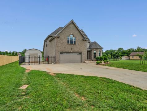 4443 Hickory Wild Court Clarksville TN 37040