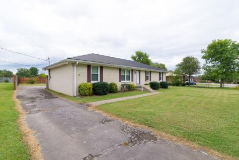 110 Ten Throw Drive Lebanon TN 37087