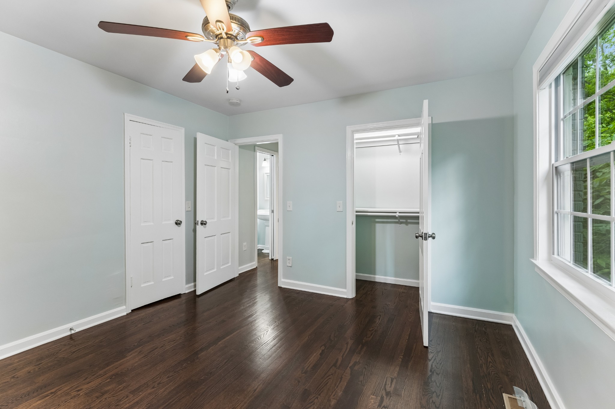 2311 Mcgavock Pike Nashville TN 37216
