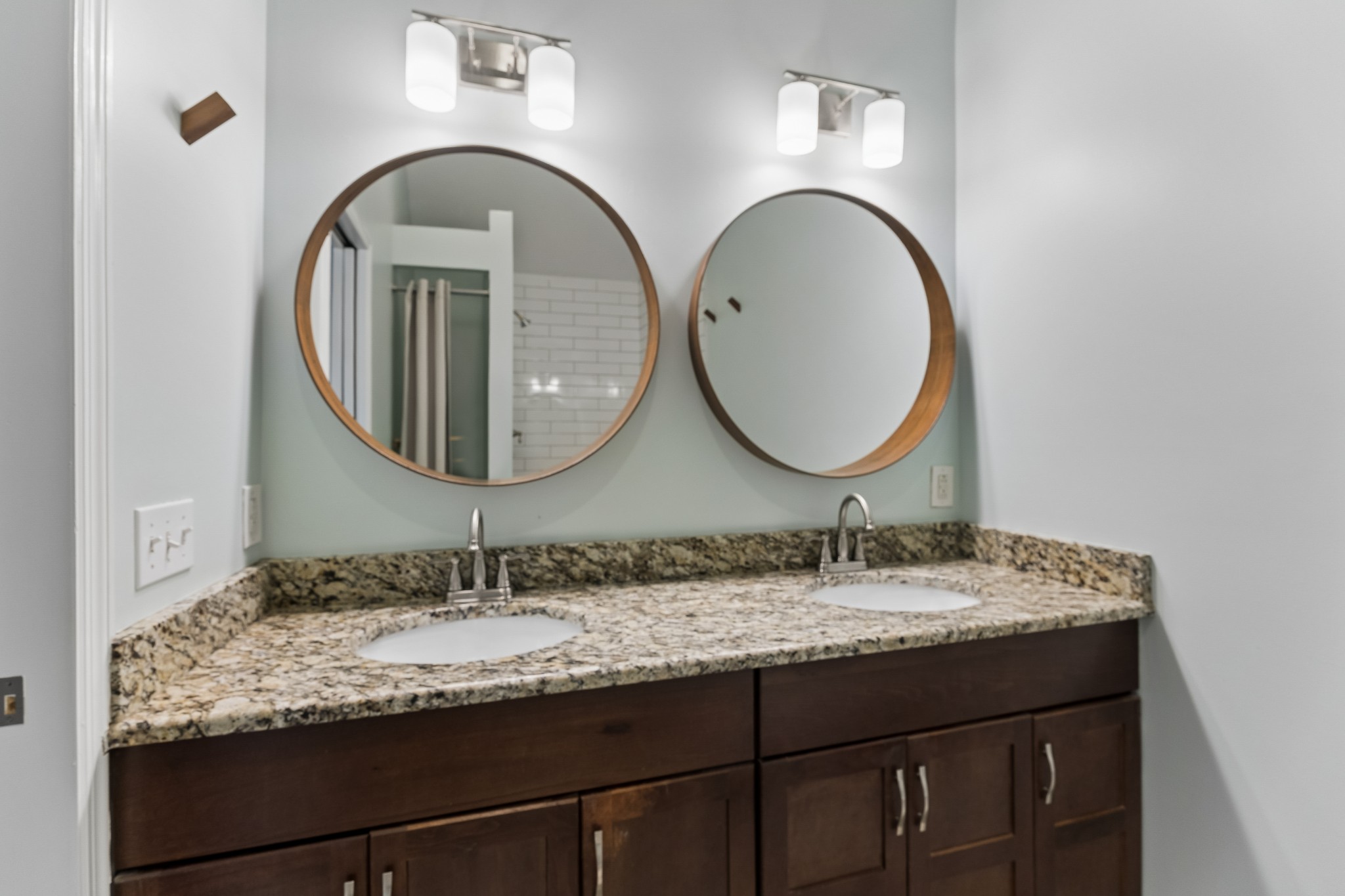 2311 Mcgavock Pike Nashville TN 37216