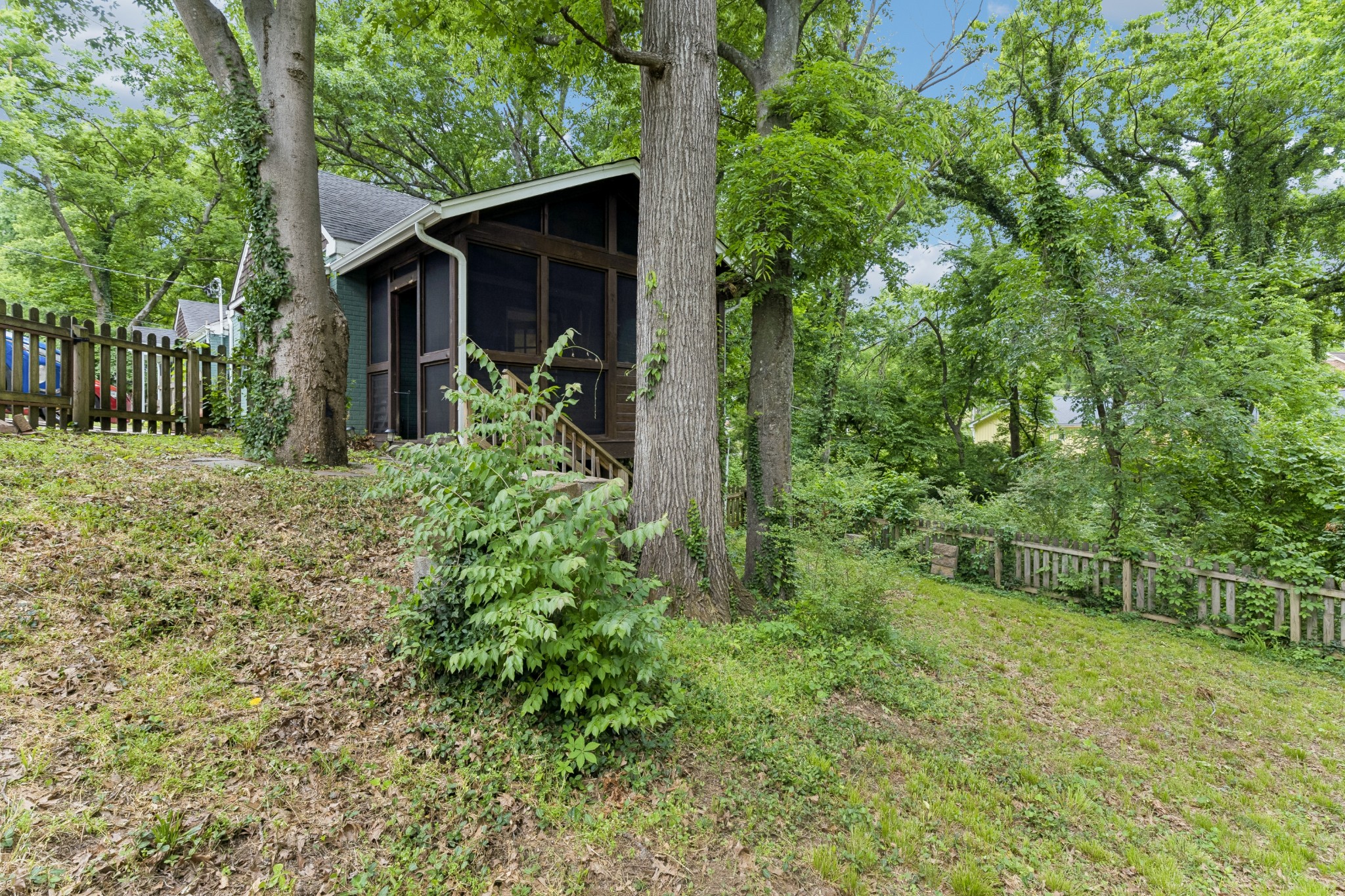 2311 Mcgavock Pike Nashville TN 37216