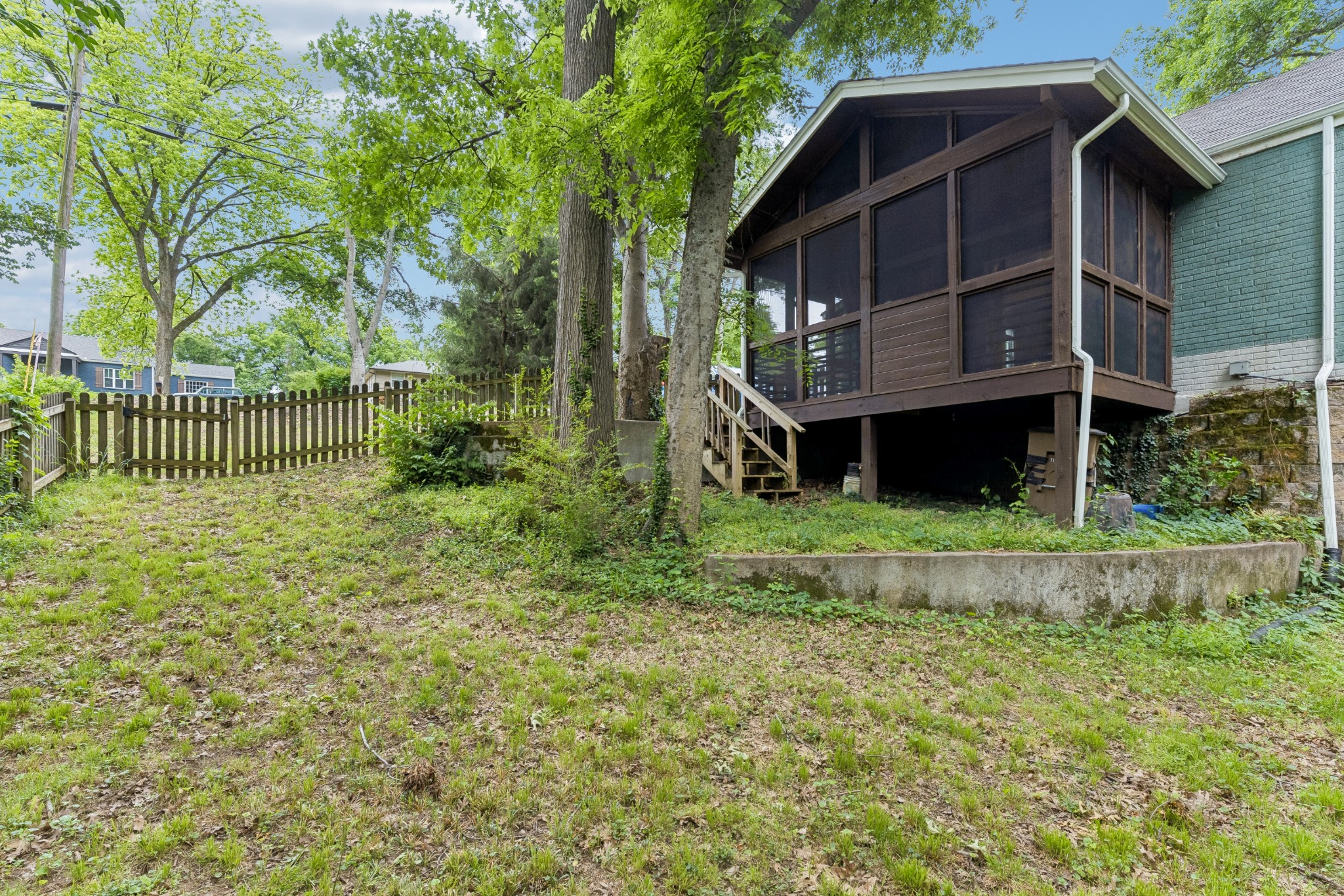 2311 Mcgavock Pike Nashville TN 37216
