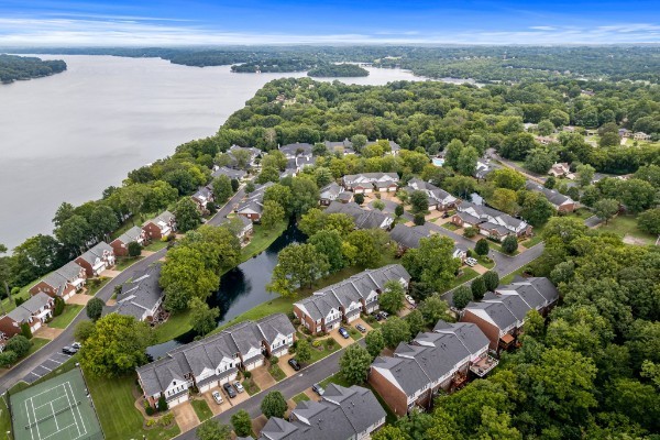 231 Green Harbor Road Old Hickory TN 37138