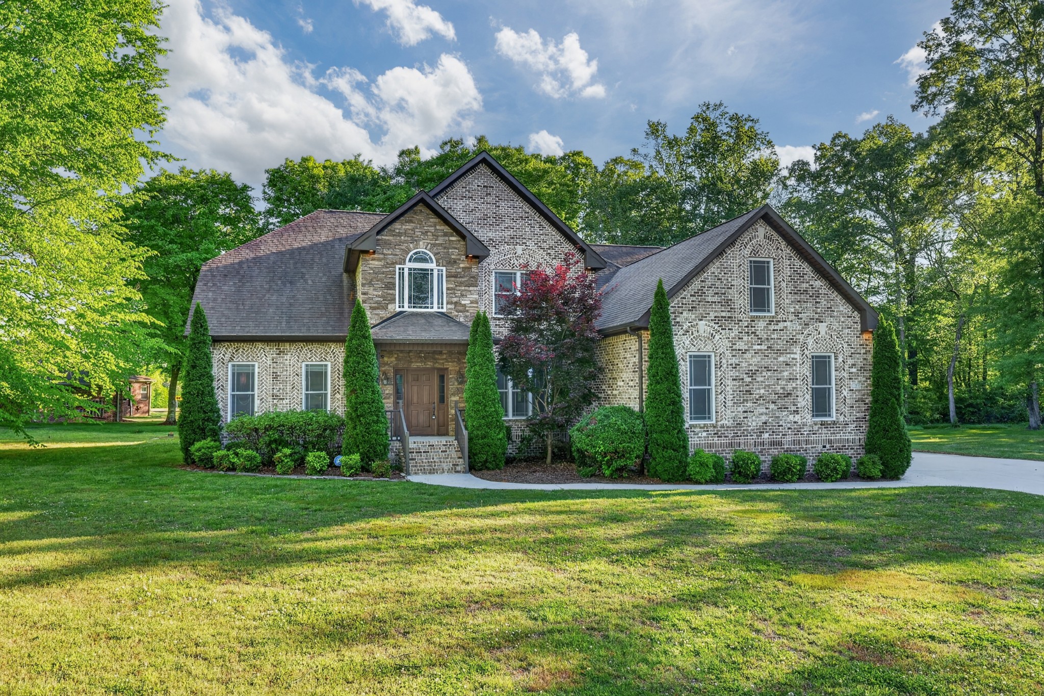 2 Knotting Hill Drive Fayetteville TN 37334