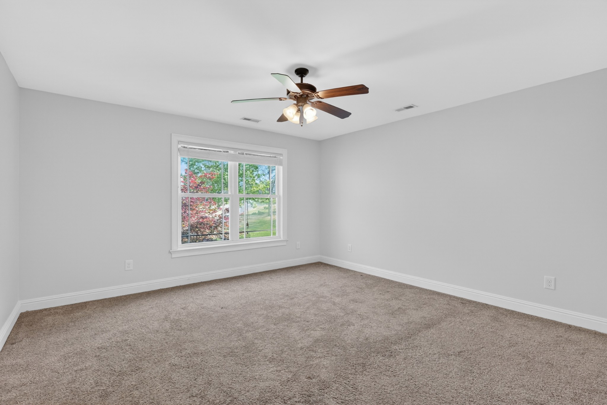 2 Knotting Hill Drive Fayetteville TN 37334