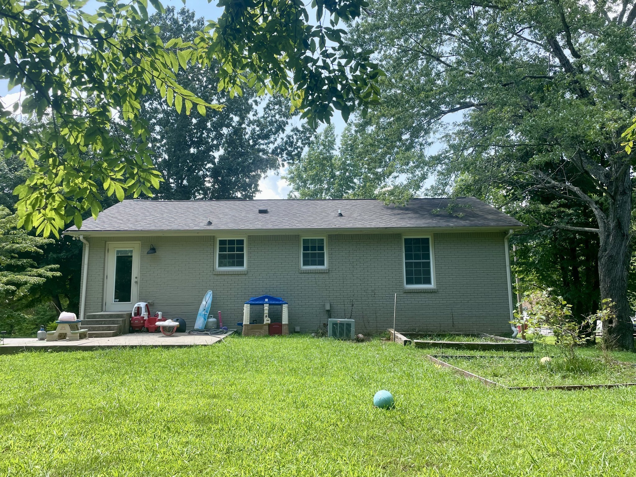 521 Rotary Hills Court Clarksville TN 37043