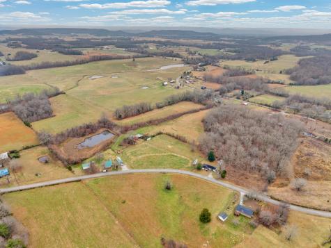 1295 Three Island Road Walling TN 38587