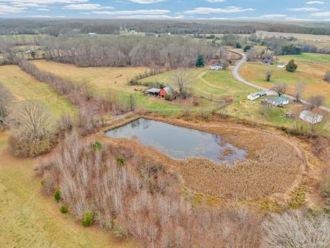 1295 Three Island Road Walling TN 38587