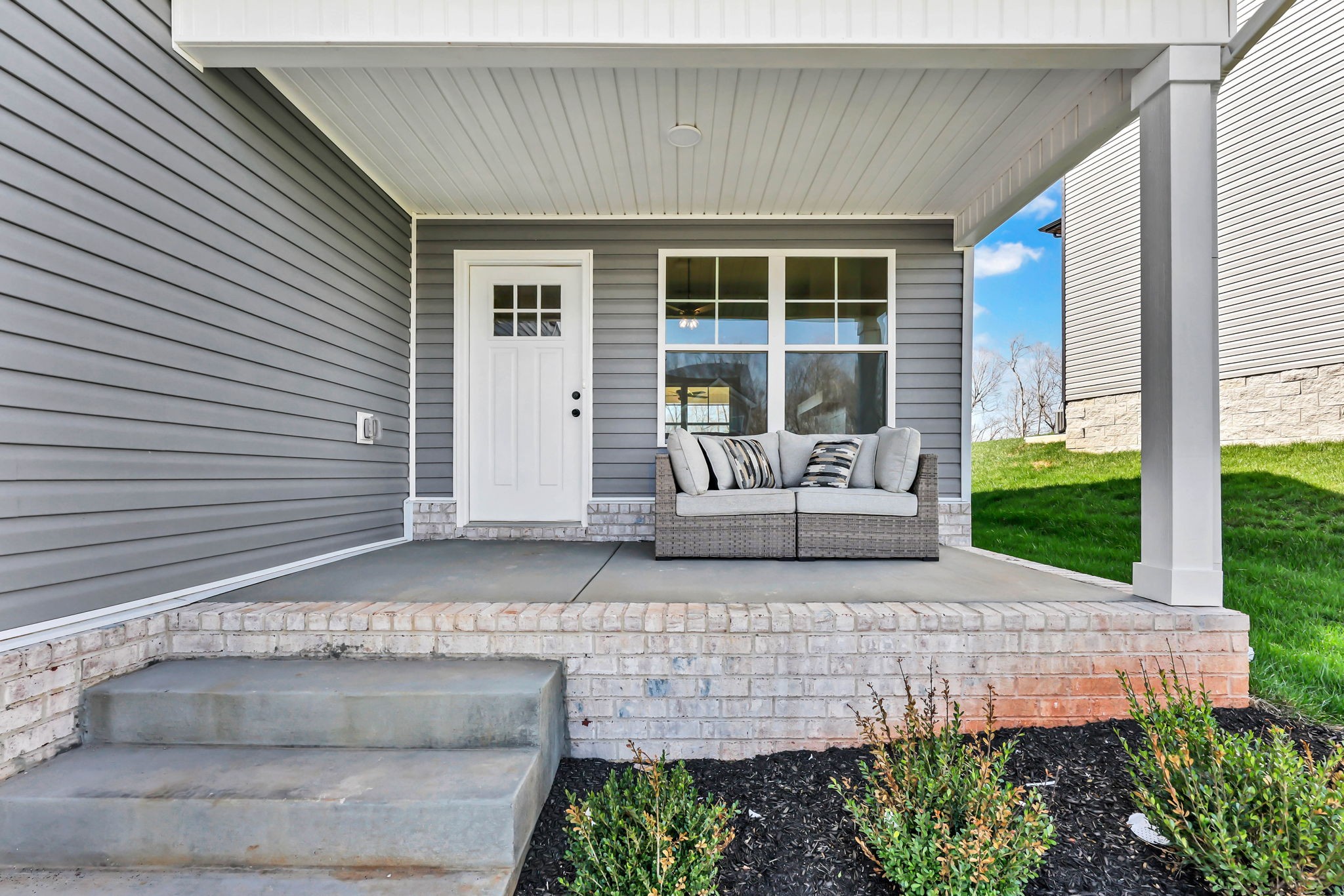 304 Cardinal Creek Clarksville TN 37040