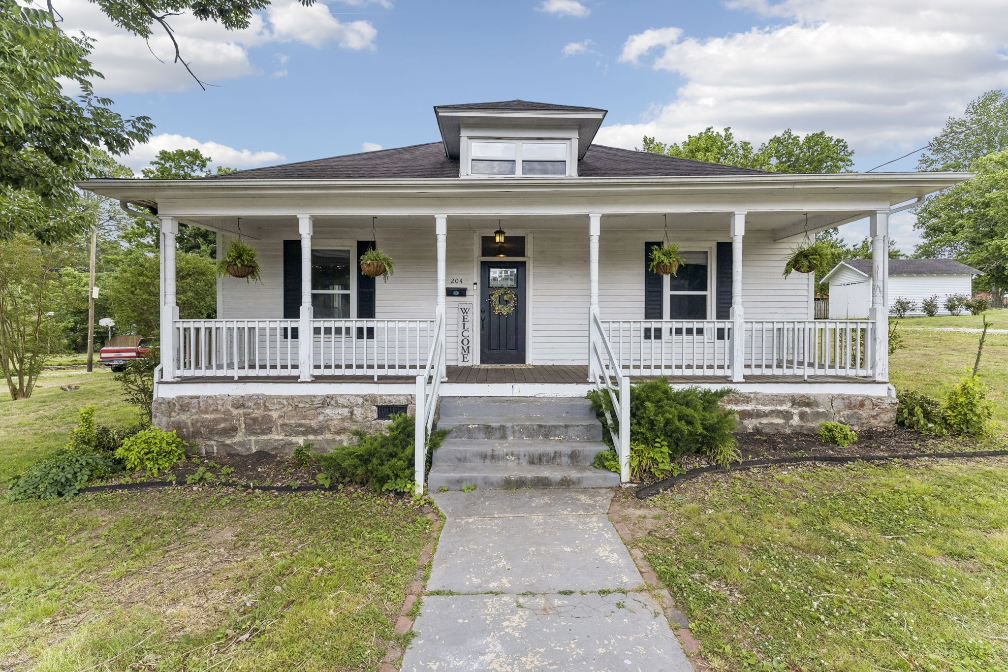 204 Jefferson Ave, E Carthage TN 37030