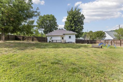 204 Jefferson Ave, E Carthage TN 37030