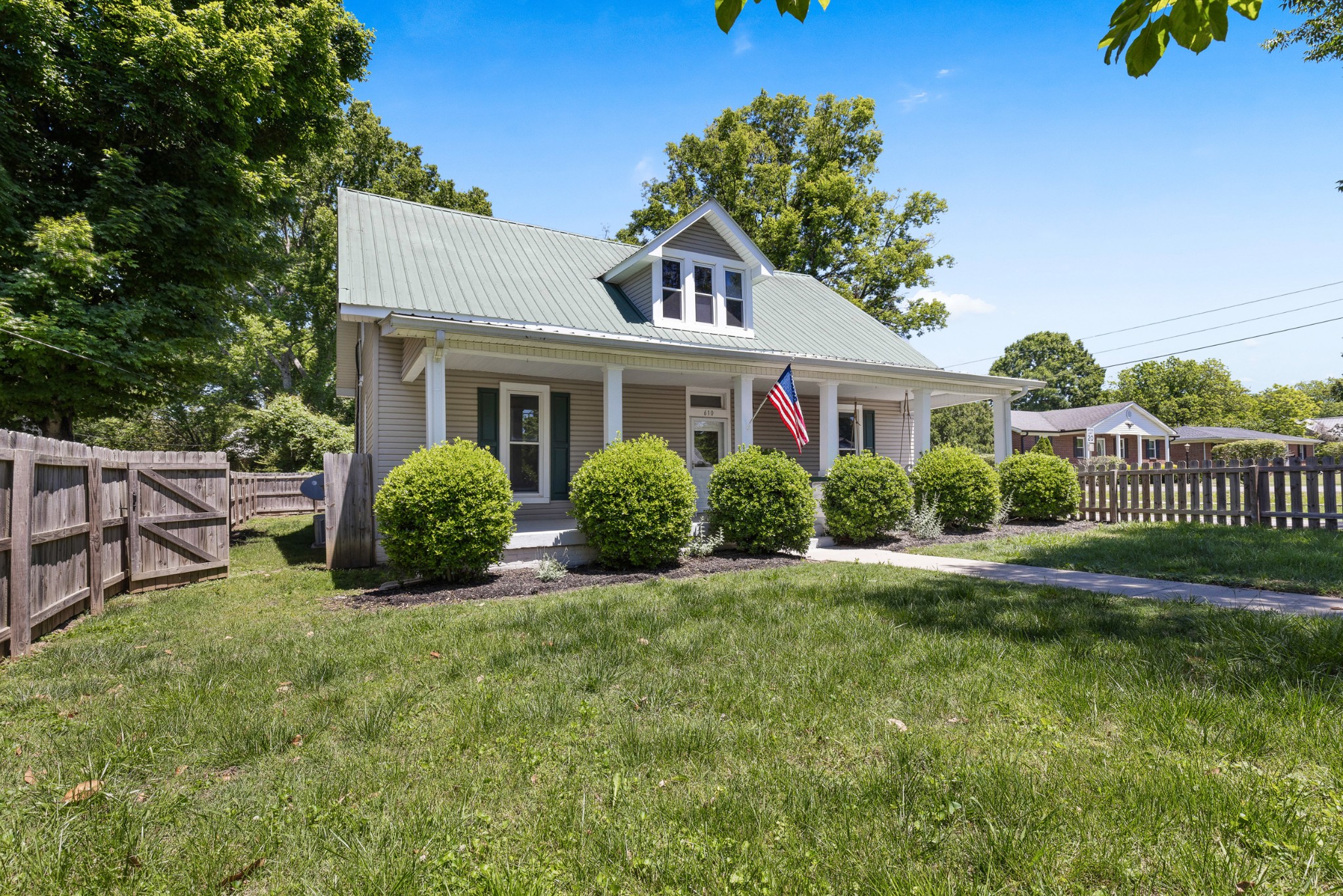 610 E Main Street Watertown TN 37184