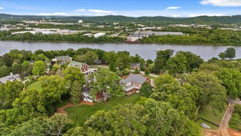 1636 Hillcrest Road Chattanooga TN 37405