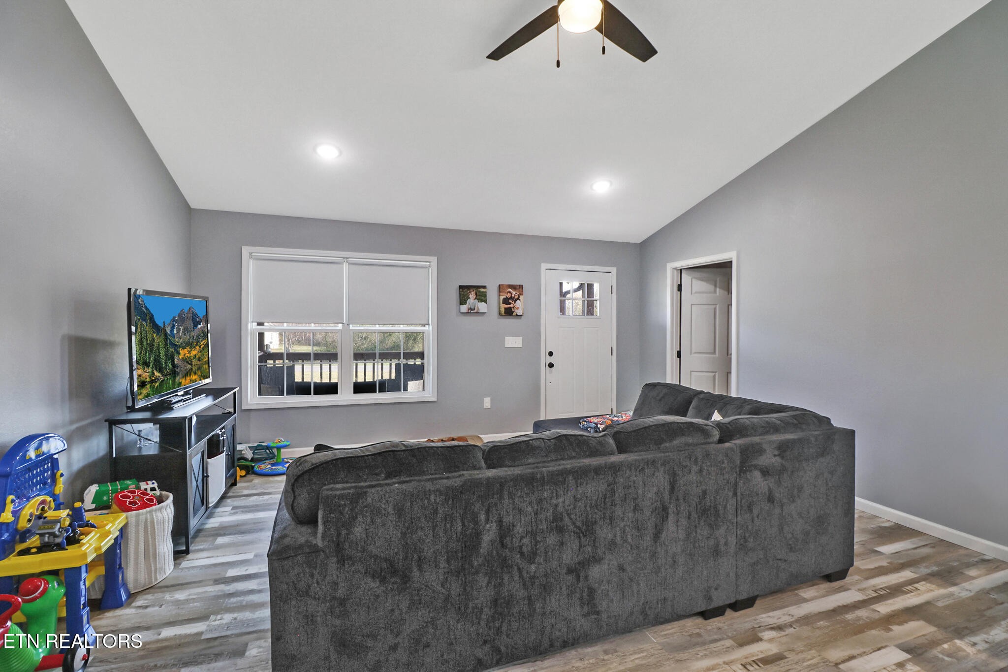 324 Fitzgerald Lane Jamestown TN 38556