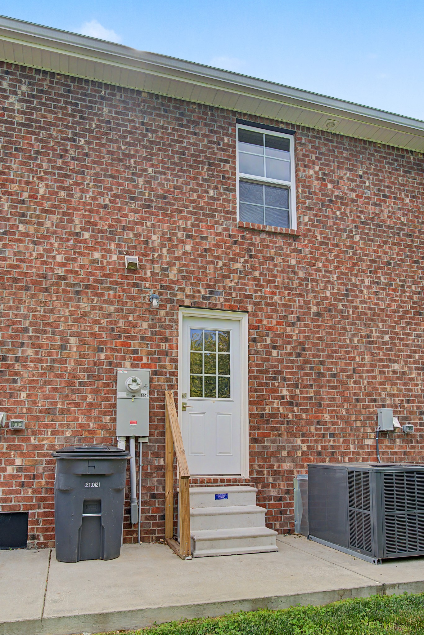 907H Freeman Street Lafayette TN 37083