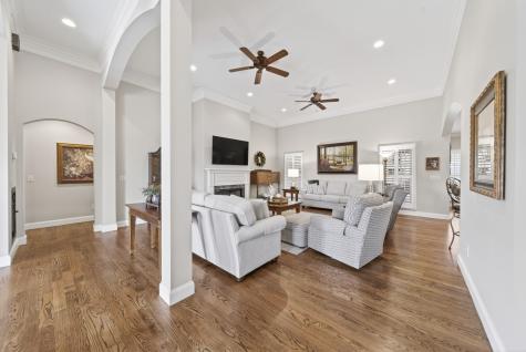 301 Scarsdale Dr, S Hendersonville TN 37075