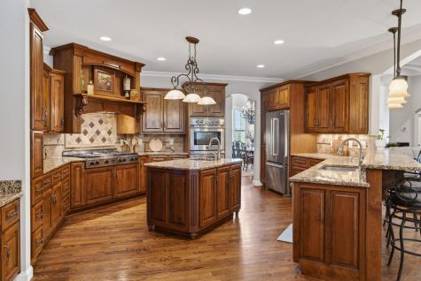 301 Scarsdale Dr, S Hendersonville TN 37075