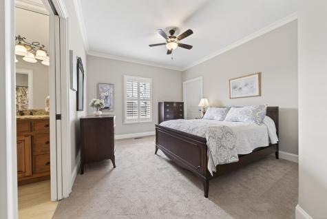 301 Scarsdale Dr, S Hendersonville TN 37075