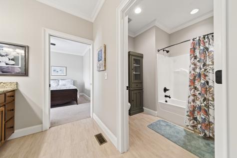 301 Scarsdale Dr, S Hendersonville TN 37075