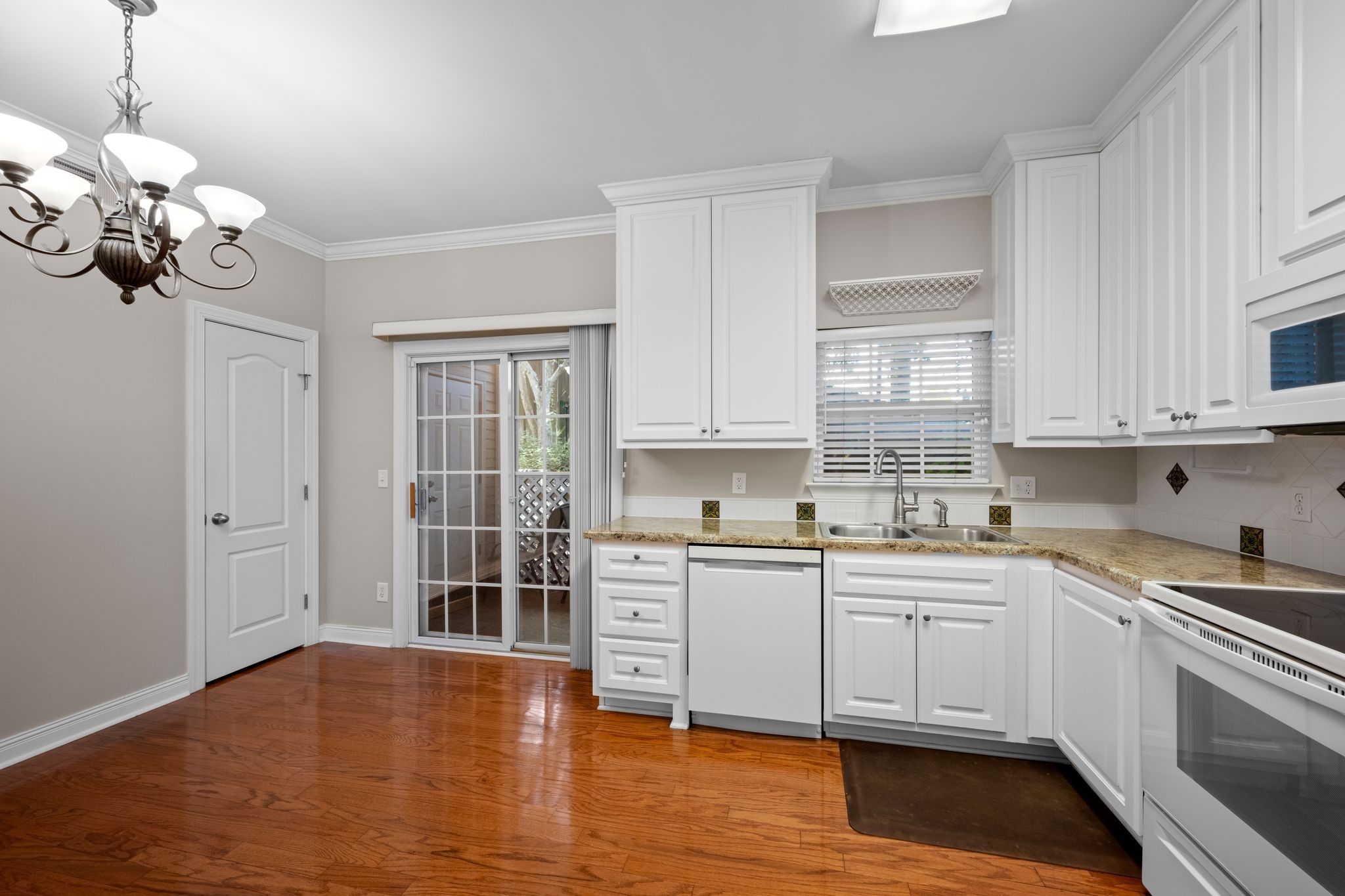 6952 Highway 70, S Nashville TN 37221