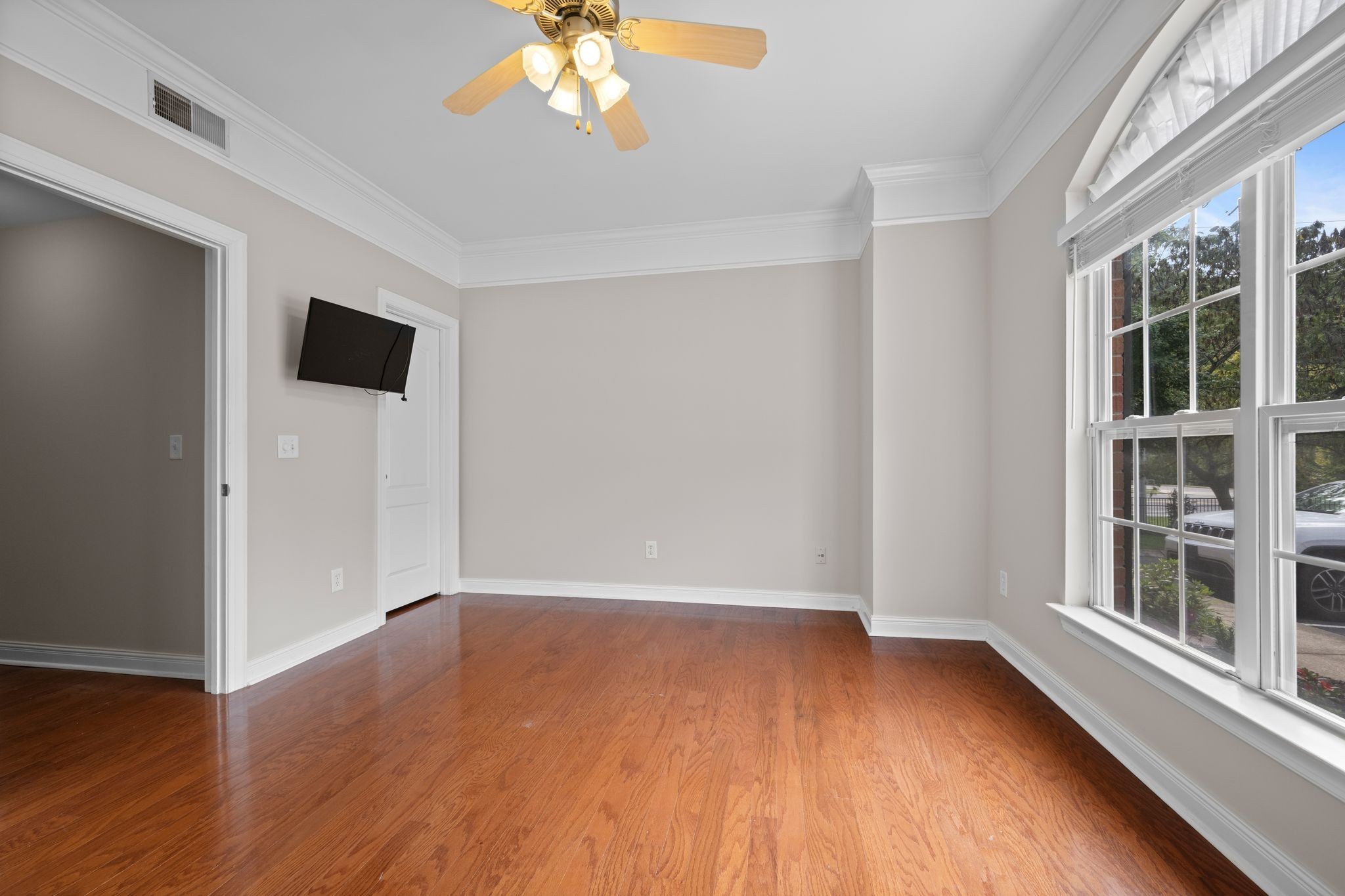 6952 Highway 70, S Nashville TN 37221