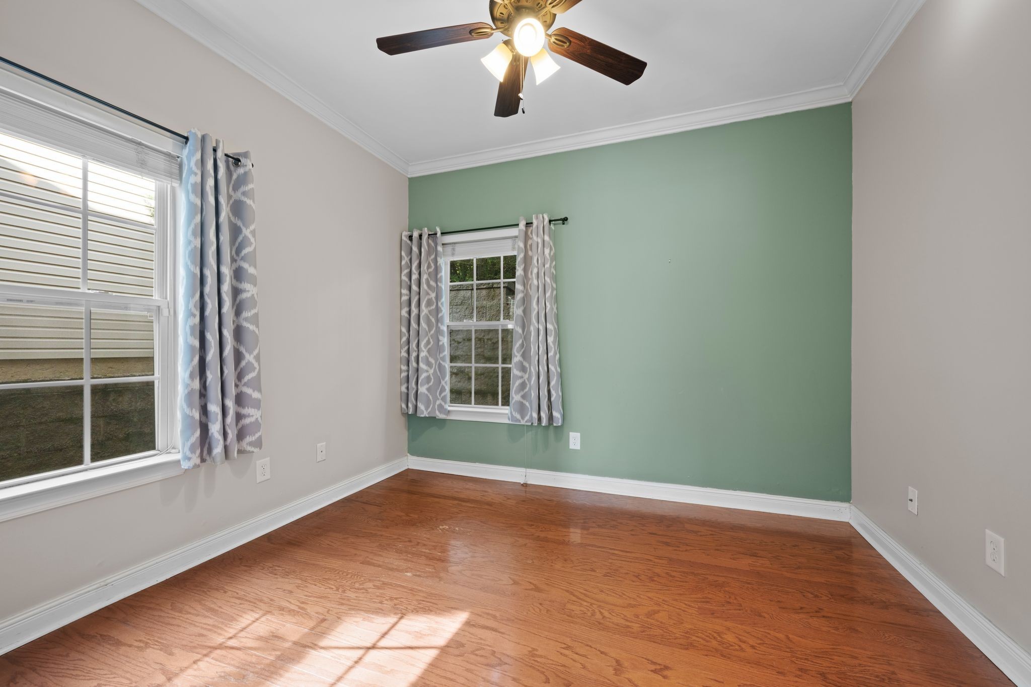 6952 Highway 70, S Nashville TN 37221