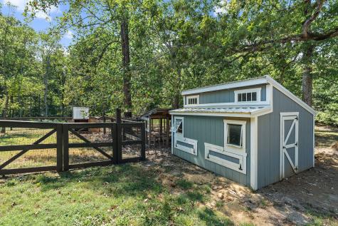 2334 C C C Road Dickson TN 37055