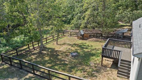 2334 C C C Road Dickson TN 37055