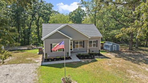 2334 C C C Road Dickson TN 37055