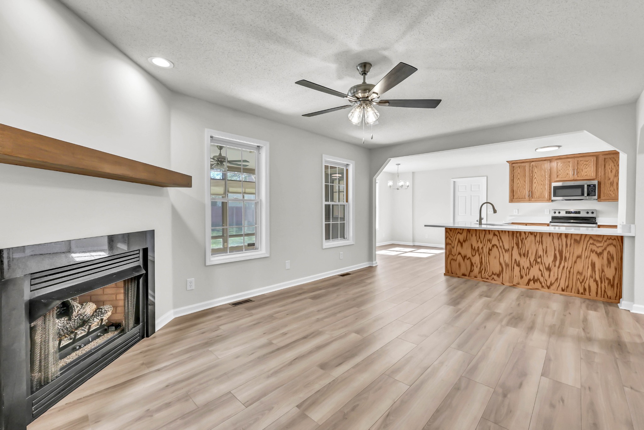 4244 N Woodstock Drive Clarksville TN 37040