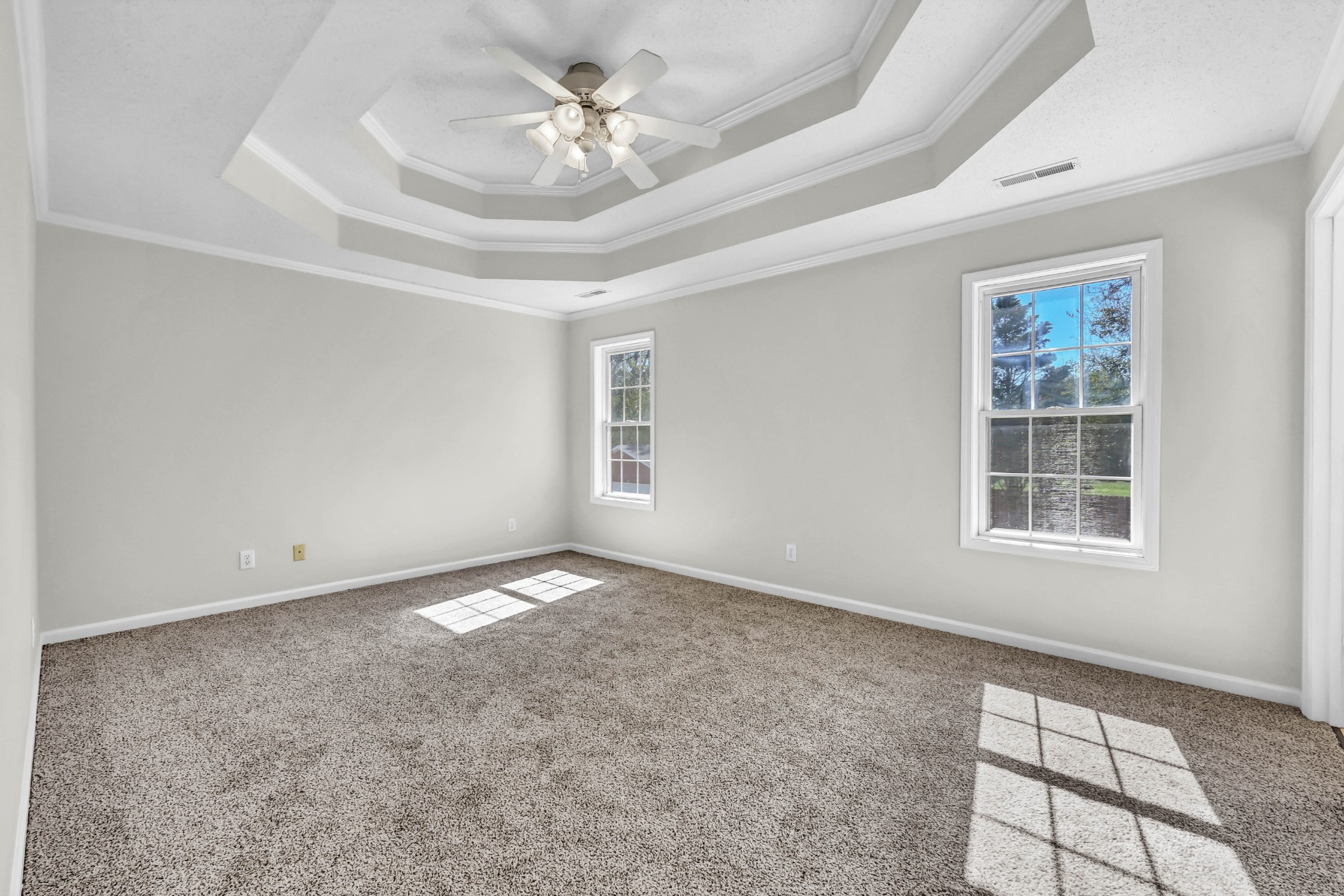 4244 N Woodstock Drive Clarksville TN 37040